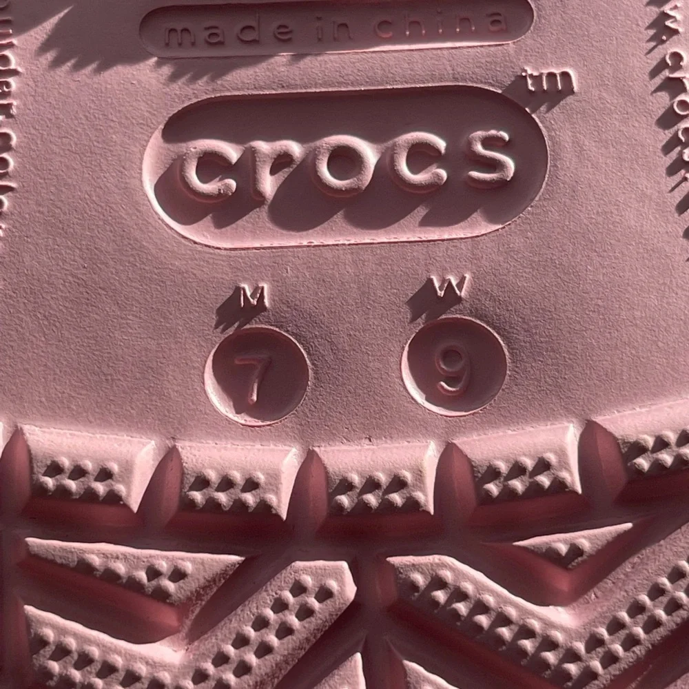 Pink Crocs - Picture 5 of 6